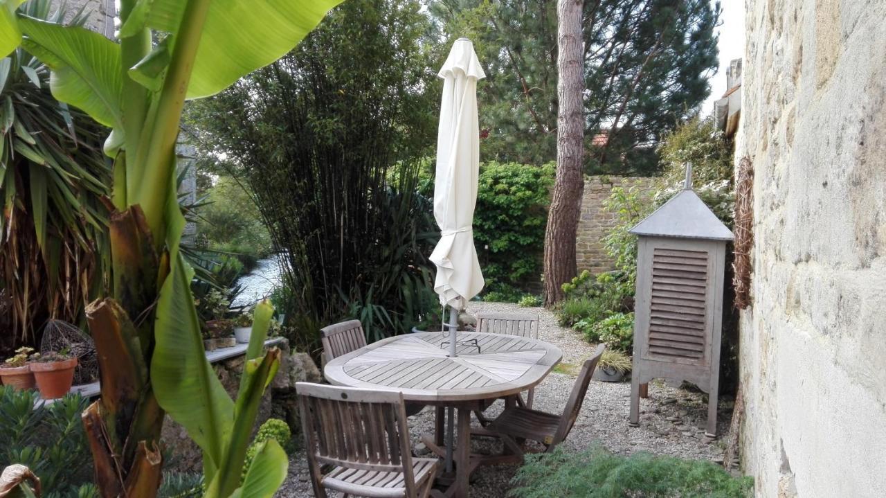 La Malposte Bed and Breakfast Reviers Εξωτερικό φωτογραφία