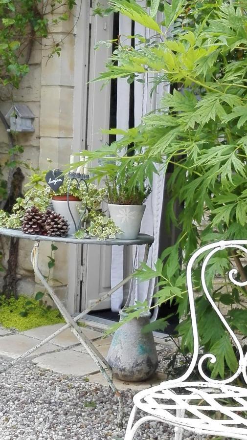 La Malposte Bed and Breakfast Reviers Εξωτερικό φωτογραφία