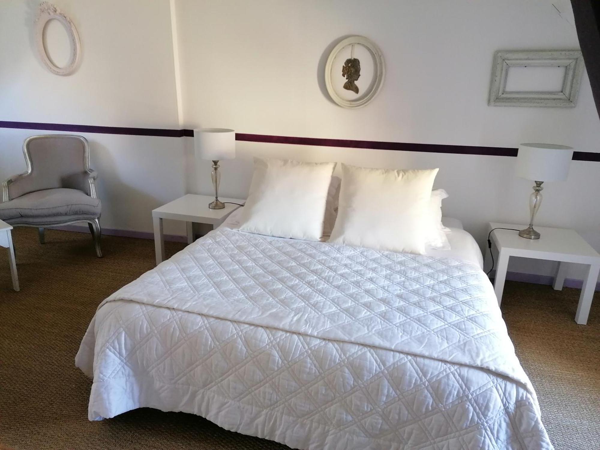 La Malposte Bed and Breakfast Reviers Εξωτερικό φωτογραφία