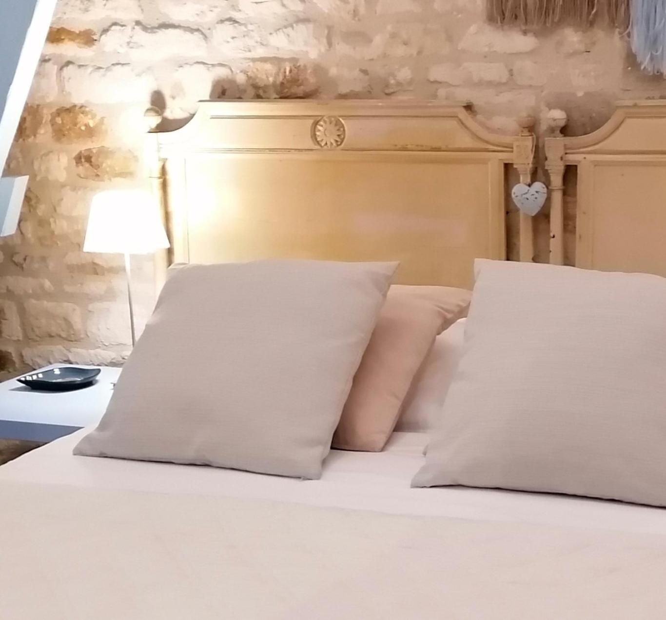 La Malposte Bed and Breakfast Reviers Εξωτερικό φωτογραφία